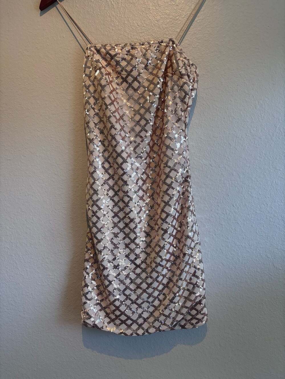 PrettyLittleThing Sequin Bodycon Dress Rose Gold Sz 2
